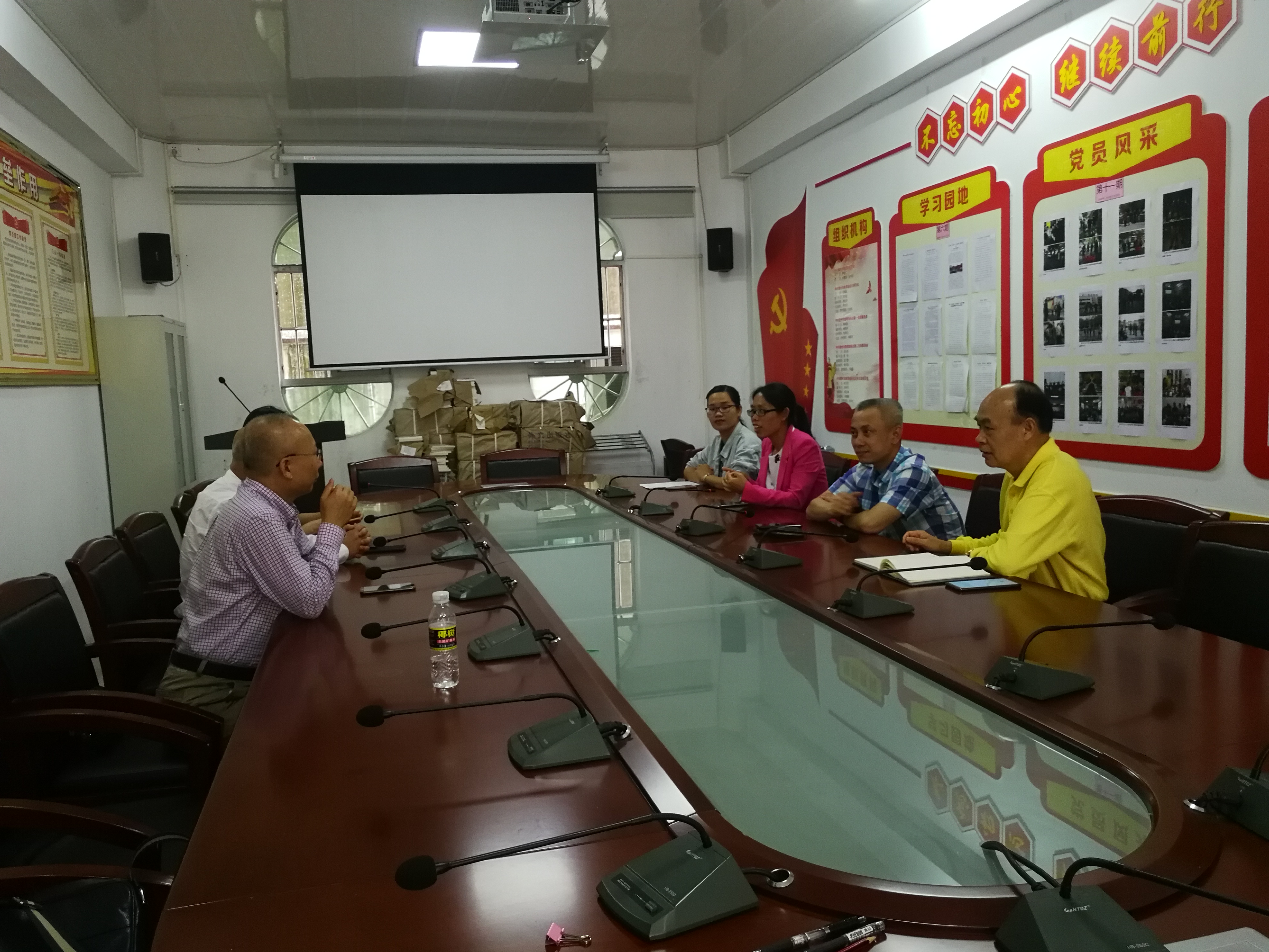 心理学院赴儋州市开展“儿童青少年心理健康教育”工作调研